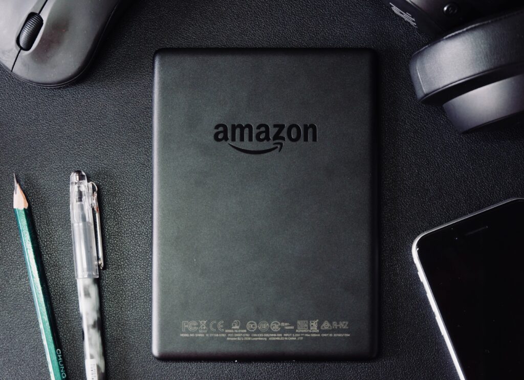 Image of an Amazon kindle.