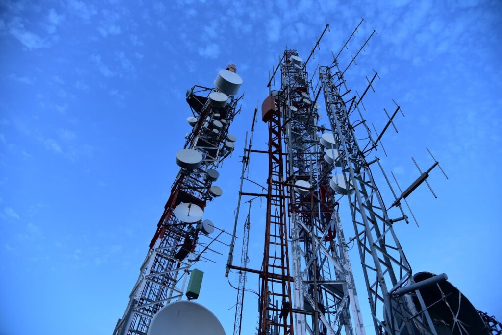 telecommunications tower