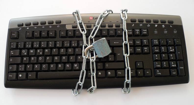 keyboard with a lock and chain 