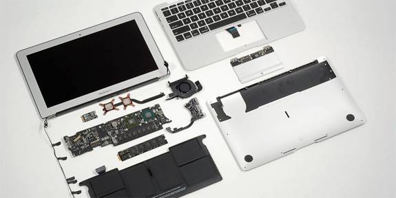 disassembled MacBook 