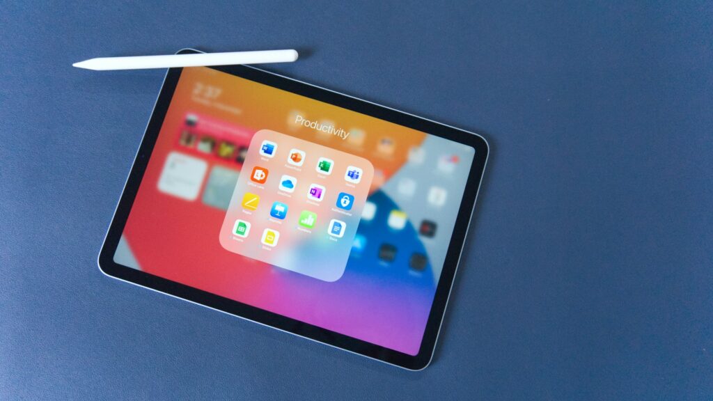 iPad Air with Apple Pencil next to it